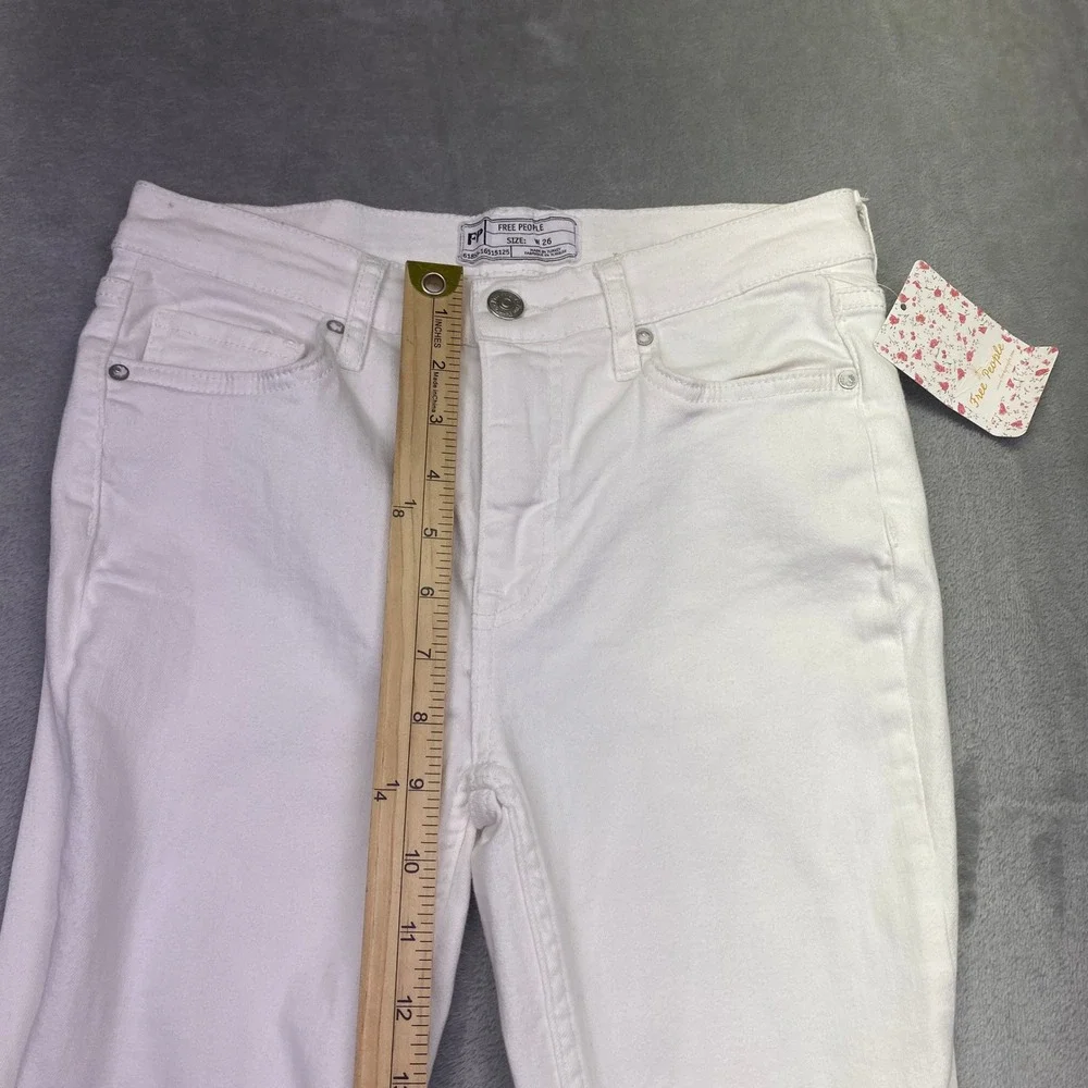 Free People White Distressed Skinny Jeans High Rise Blown Out Knee‎ Sz 26 NWT